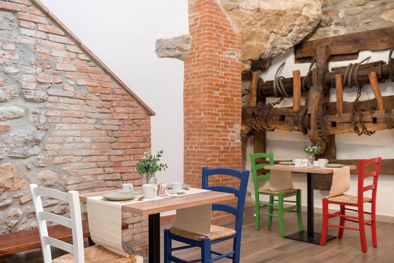 Porto Di Clanezzo Bed & Breakfast Екстериор снимка